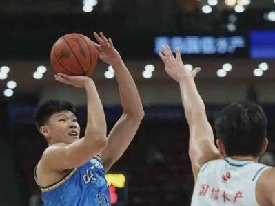 江南体育-中锋与后卫的碰撞，超级联赛谁主沉浮？