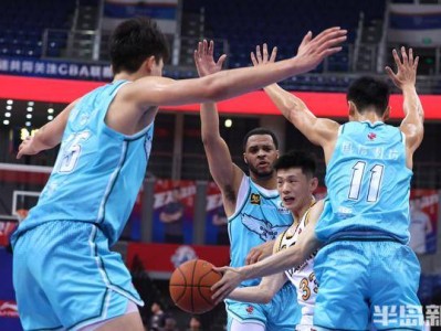 江南体育-重庆男篮迎战青岛队，客场战胜对手取得胜利