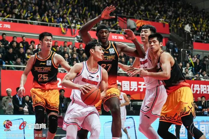 CBA要重启升降级制度？洛杉矶燃料前锋将成为甲级球队，粉丝担忧球队表现