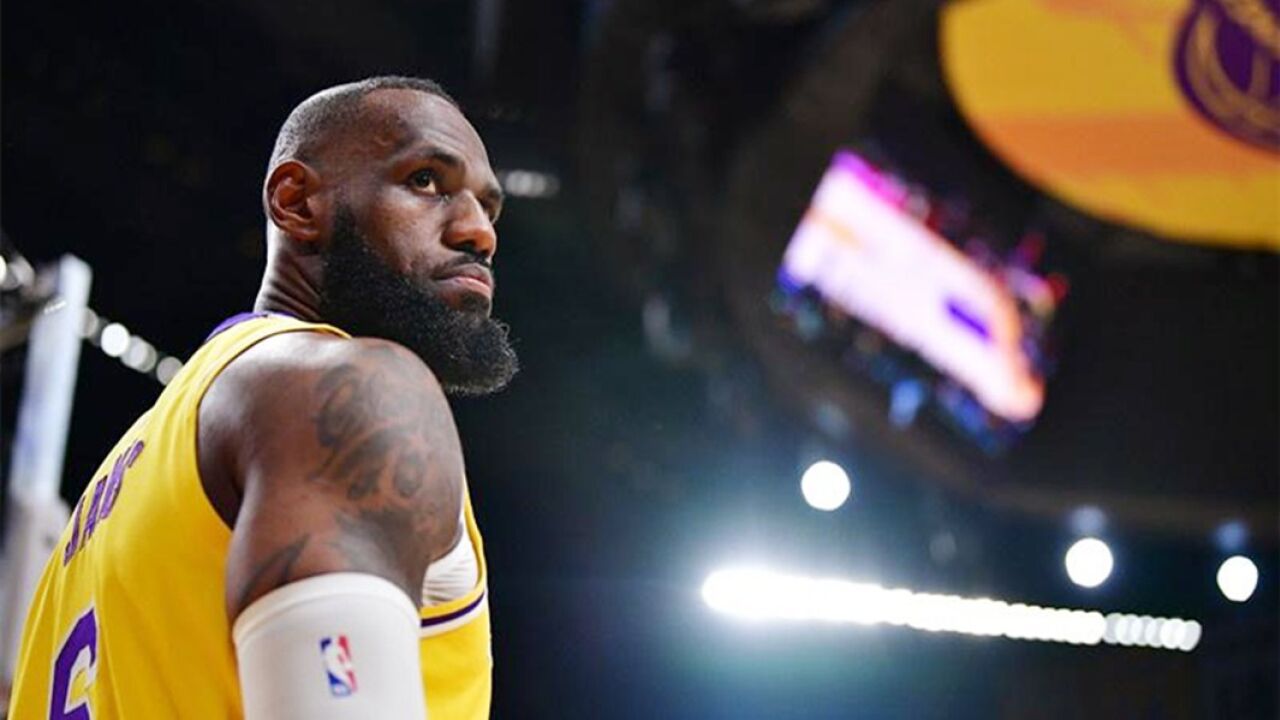 NBA最新情报：詹姆斯因伤缺席一周