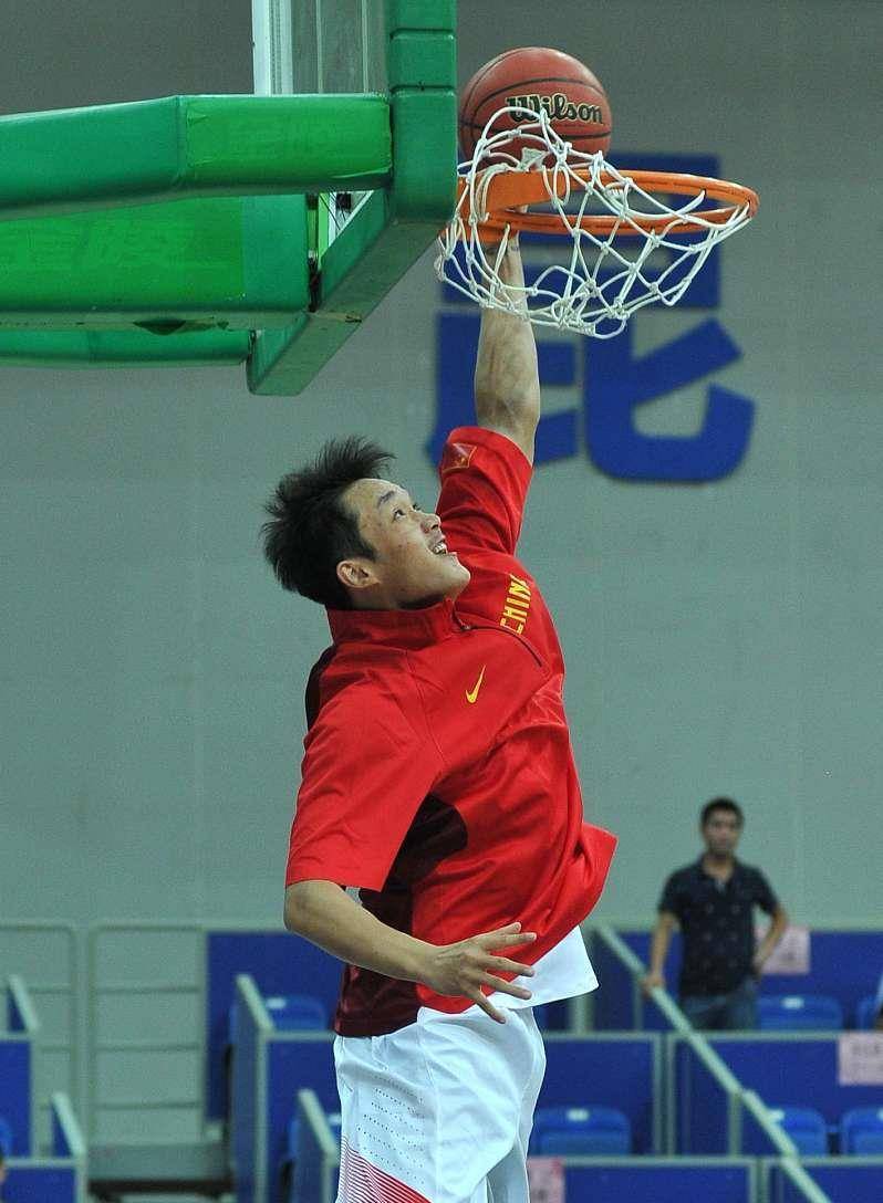 CBA新赛季临近，球队战术布置紧锣密鼓